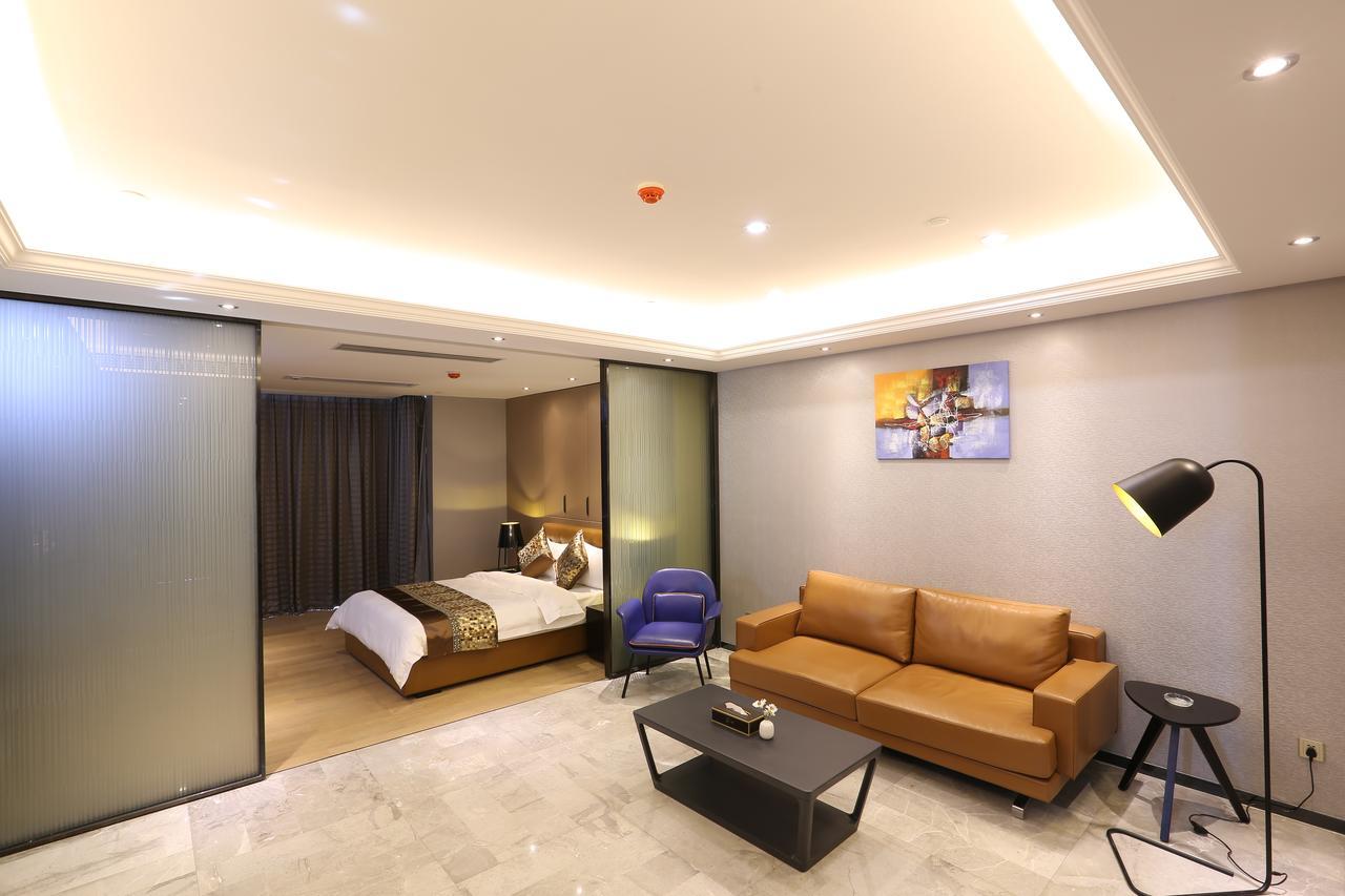 Aoyou International Apartment Hotel A Mall Brunch Guangzhou Exteriör bild
